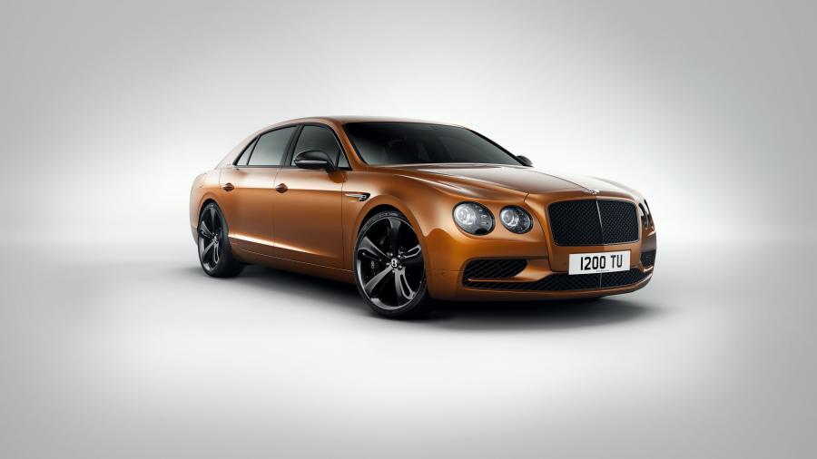  Bentley Flying Spur W12 S 2016 года  (фото 1 из 7)